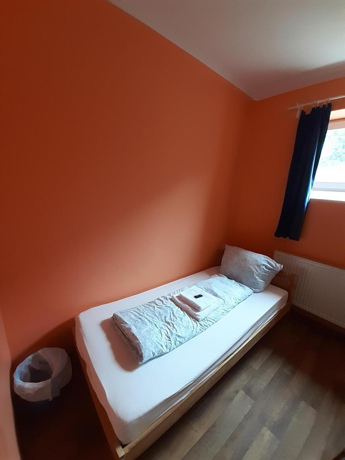 Budget Allach & Tub 19a Auberge de jeunesse Munich